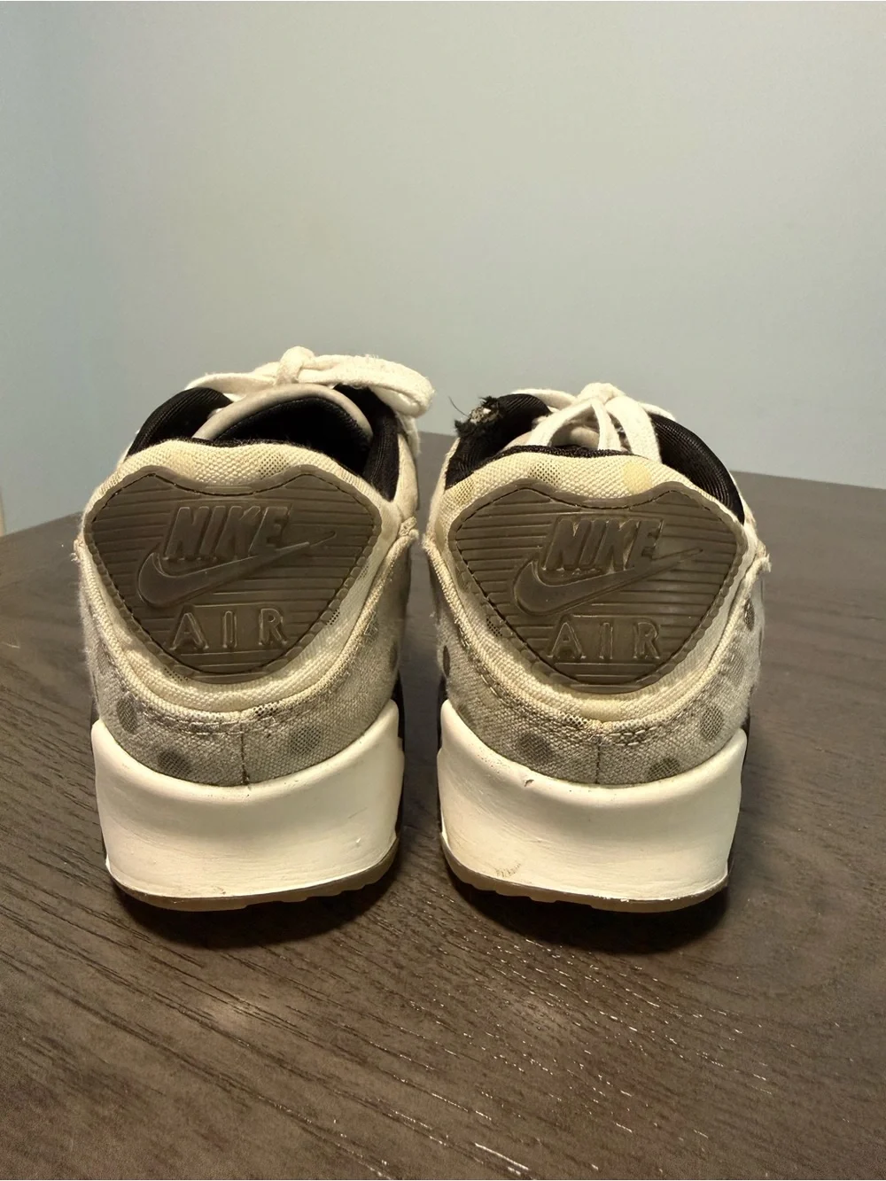 Nike Air Max 90 Polka Dot Men’s Size 9.5 White Gray Black CZ1929-100